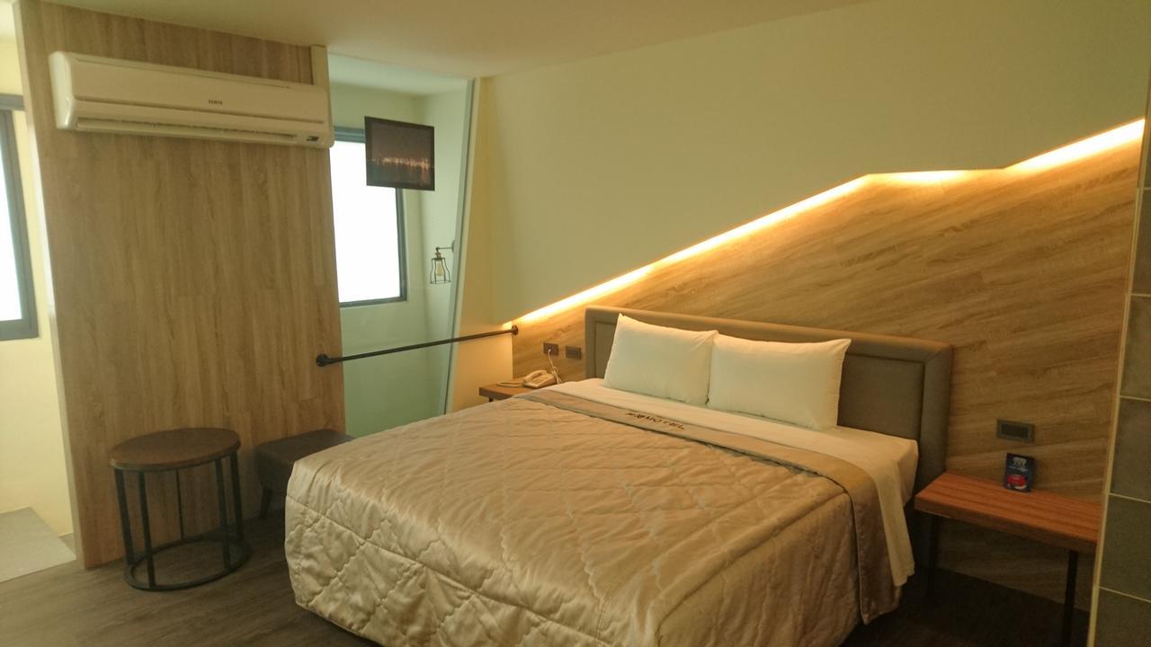 Travel Port Motel Καοσιούνγκ Εξωτερικό φωτογραφία