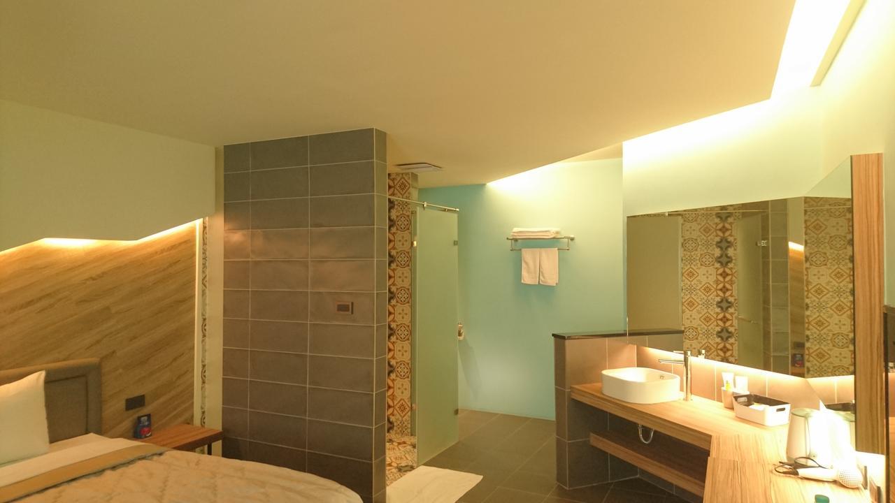 Travel Port Motel Καοσιούνγκ Εξωτερικό φωτογραφία