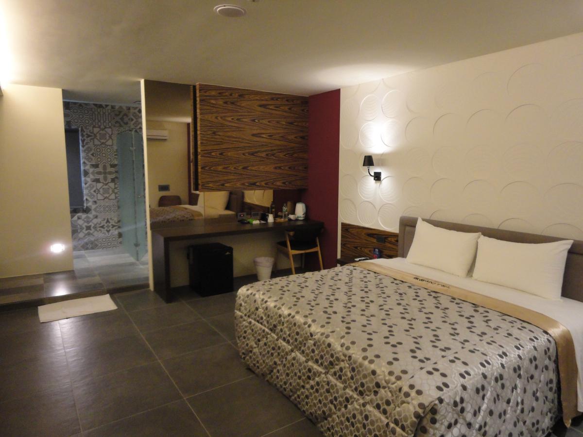 Travel Port Motel Καοσιούνγκ Εξωτερικό φωτογραφία